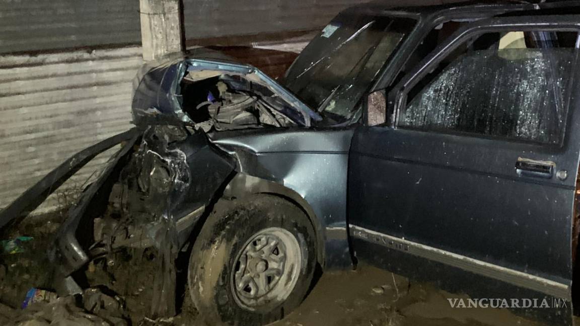 Familia sufre percance en carretera a Torreón; hay varios lesionados