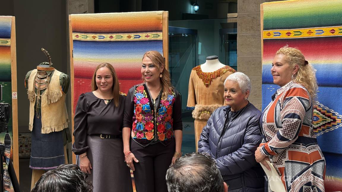 $!Donan al Museo del Sarape un ‘traje típico’ de Monclova