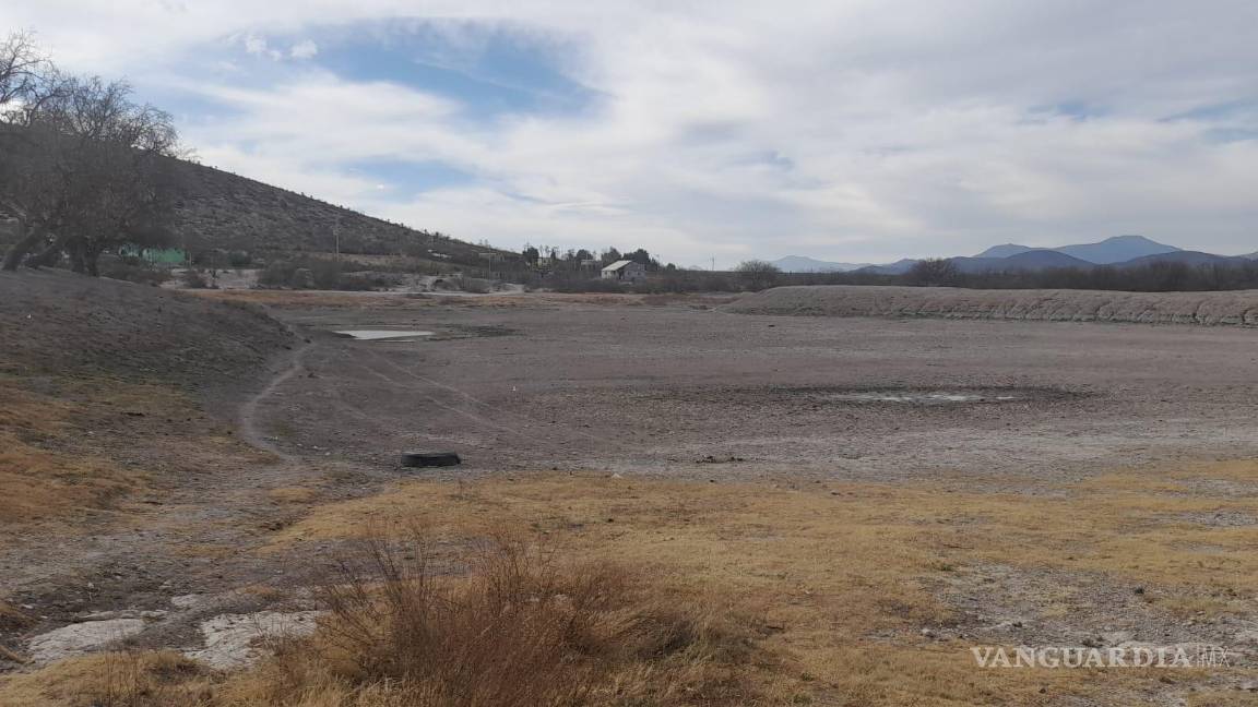 $!Espera las lluvias para que los abrevaderos se carguen.