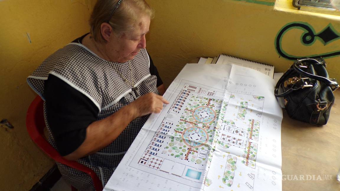 $!El plano que en la Facultad de Arquitectura le elaboraron a doña Irma, mantiene su ilusión.