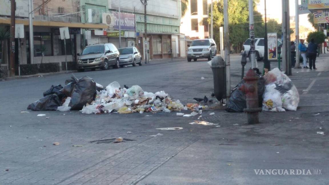 Dejan peregrinaciones en Torreón toneladas de basura en las calles