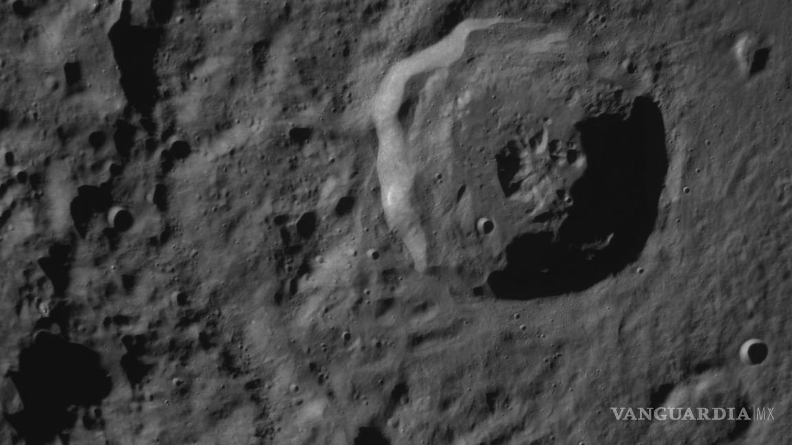 Módulo Odiseo toma la primera foto de la Luna previo a su histórico alunizaje de este jueves
