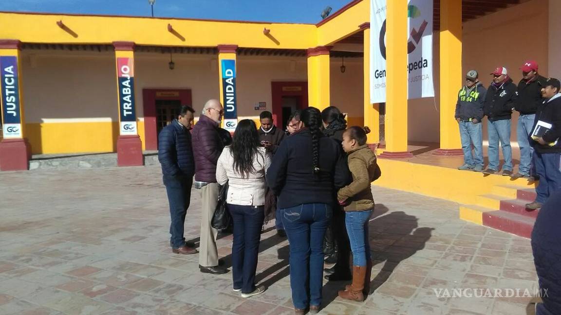 ‘Estrenan’ con manifestación al Alcalde de General Cepeda