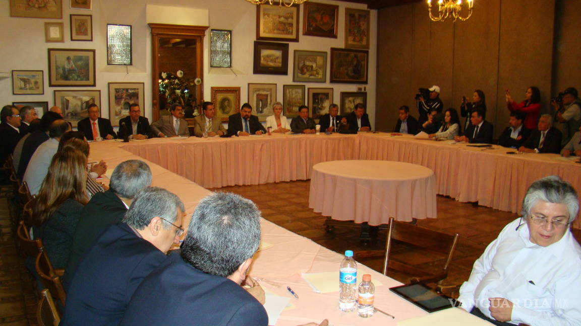 Realizan Reunión Nacional del Clúster de la Industria Automotriz en Saltillo