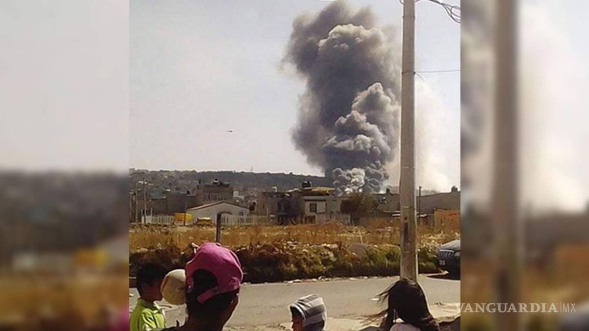 Reportan explosión en tianguis pirotécnico en Chimalhuacán, Estado de México