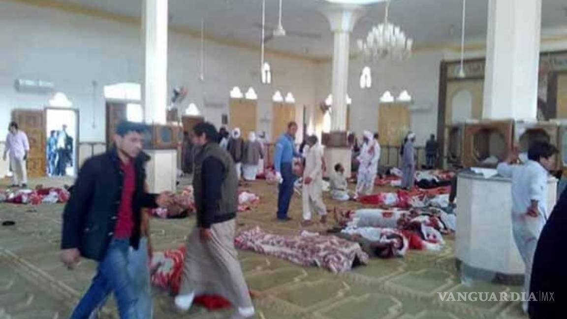 Atacan mezquita en la península del Sinaí: 184 muertos