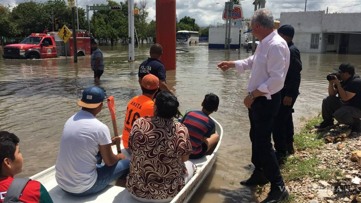 $!Se mantiene contingencia por fuertes lluvias en Torreón, Coahuila; evacúan a más de 200 familias de sus domicilios