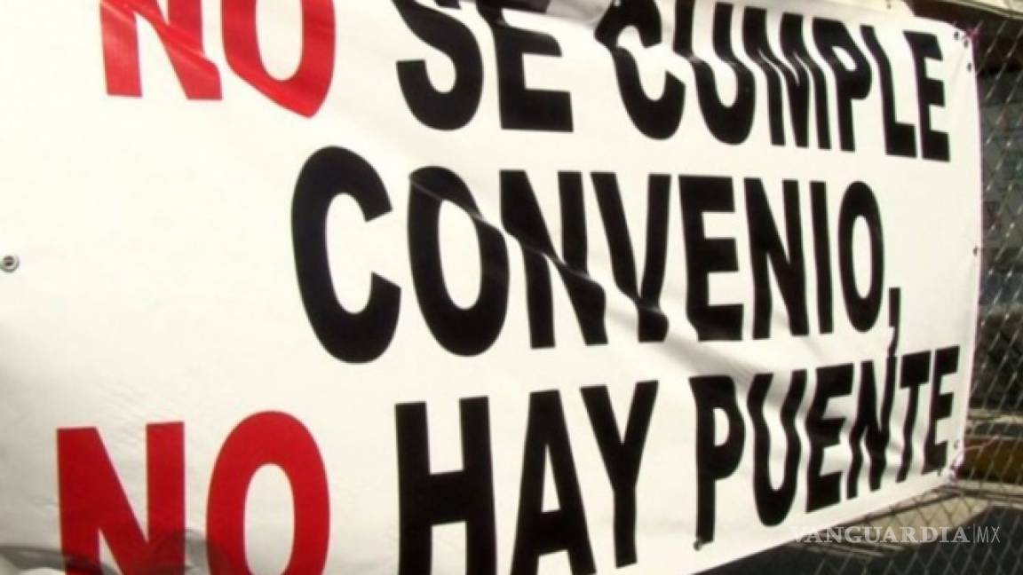SCT incumple a ejidatarios y bloquean autopista México-Acapulco