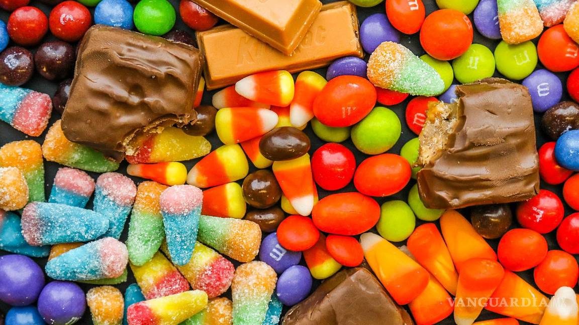 $!De acuerdo al artículo, niños y jóvenes molían los dulces para luego inhalarlos.