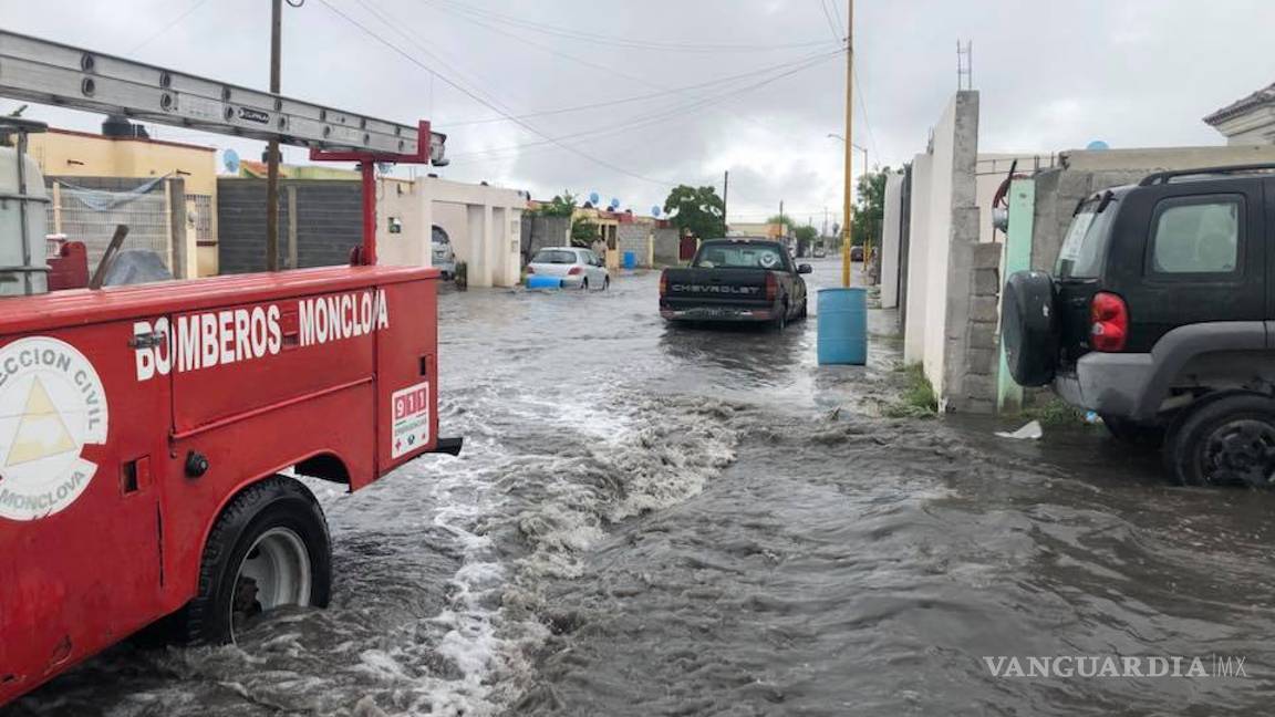 $!Cayeron 4 pulgadas de lluvia en Monclova; autoridades reportan saldo blanco