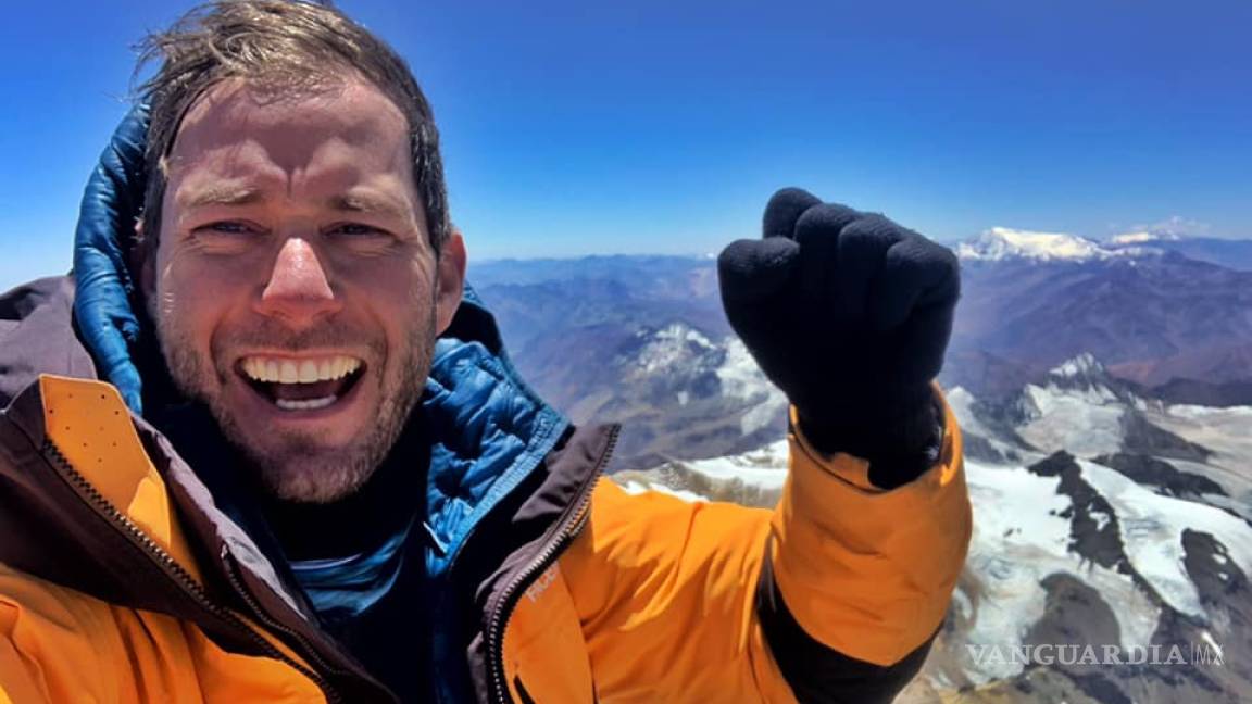 ¡De Saltillo para Argentina!: Esteban Garza conquista la cima del Aconcagua