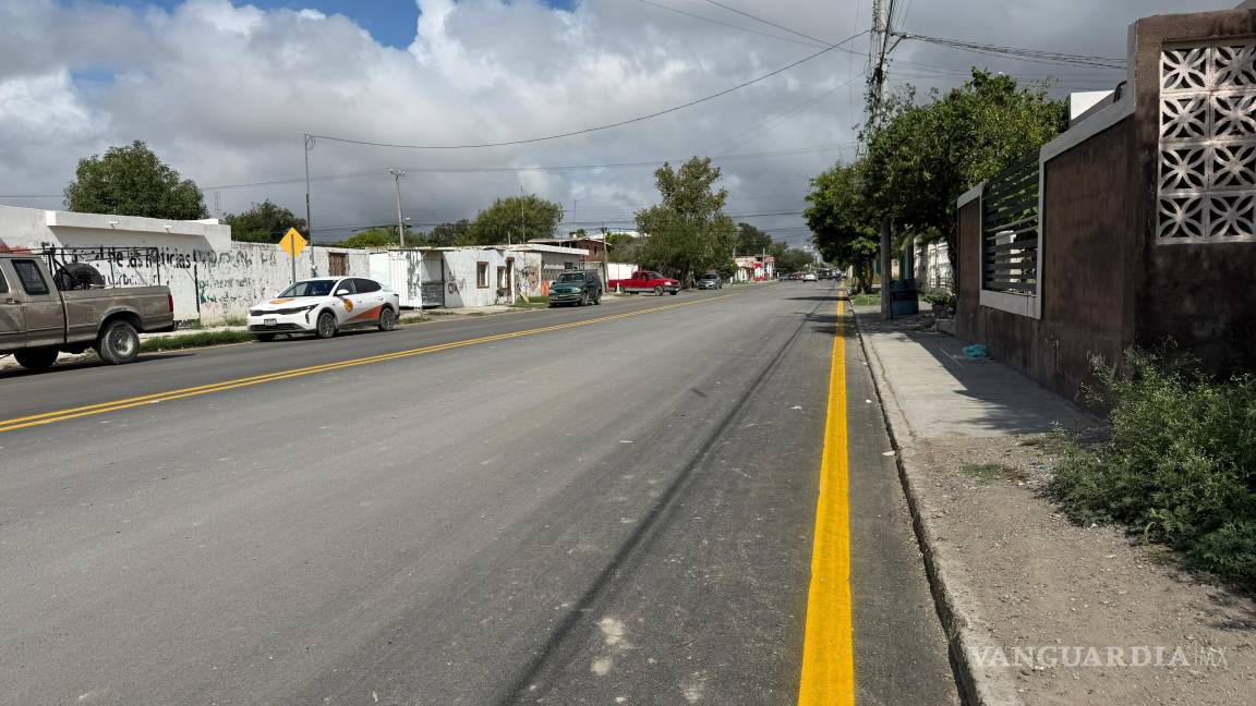 $!Entrega alcalde de Sabinas obra de recarpeteo