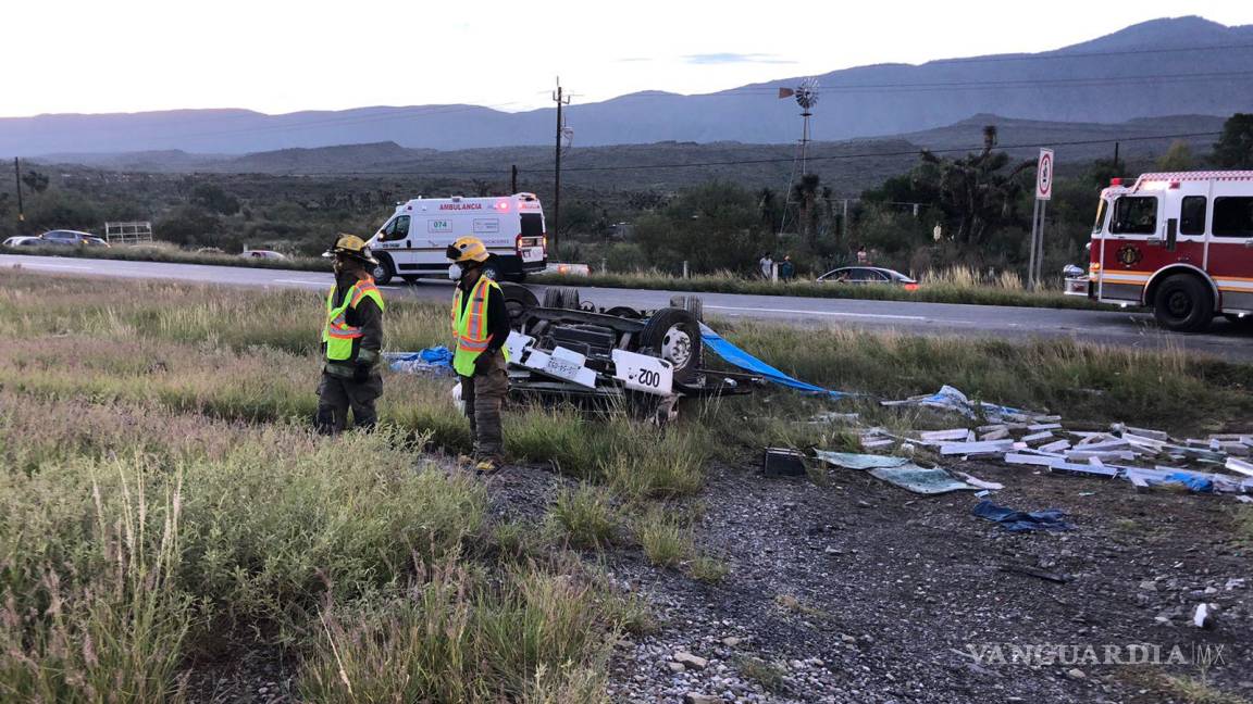 Mueren prensadas dos personas en accidente en la Carretera Torreón-Saltillo