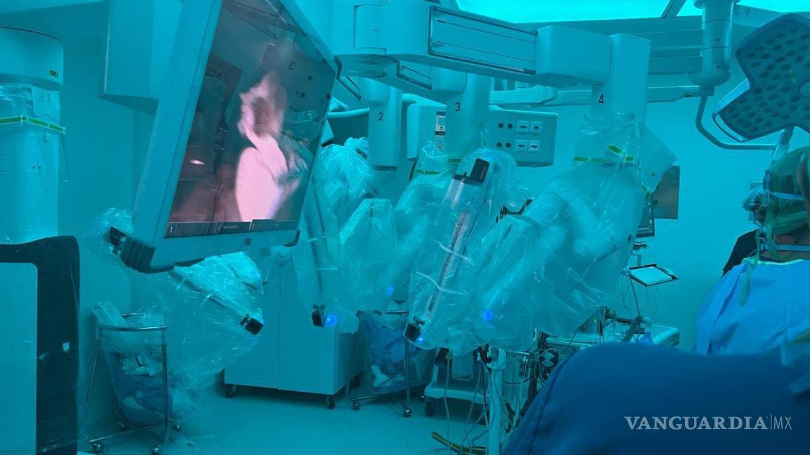 $!Este jueves Da Vinci será presentado en el Hospital Los Ángeles de Torreón.