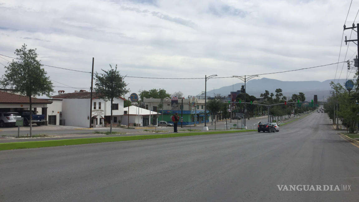$!Desolación en Monclova, ciudadanos acatan medidas de prevención de COVID-19