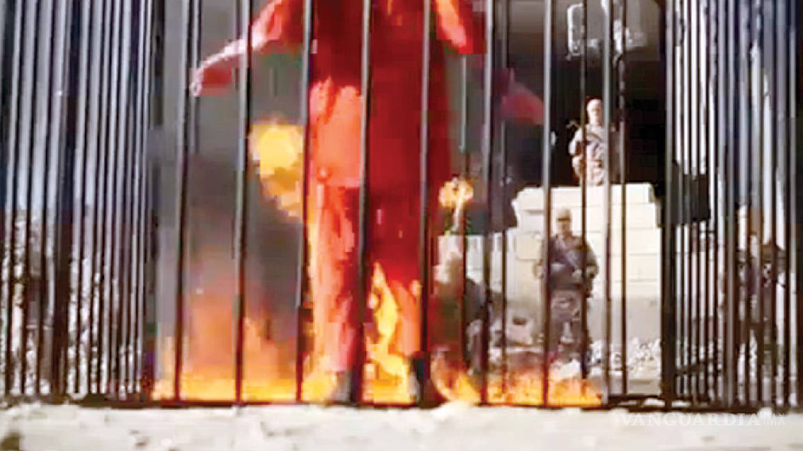 El Estado Islámico quemó vivas a 12 personas