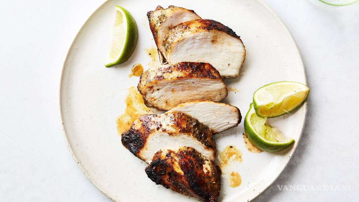 $!Pechugas de pollo con salmuera seca.