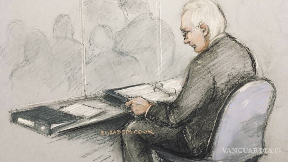 Abogado denuncia presuntas vejaciones contra Assange en prisión