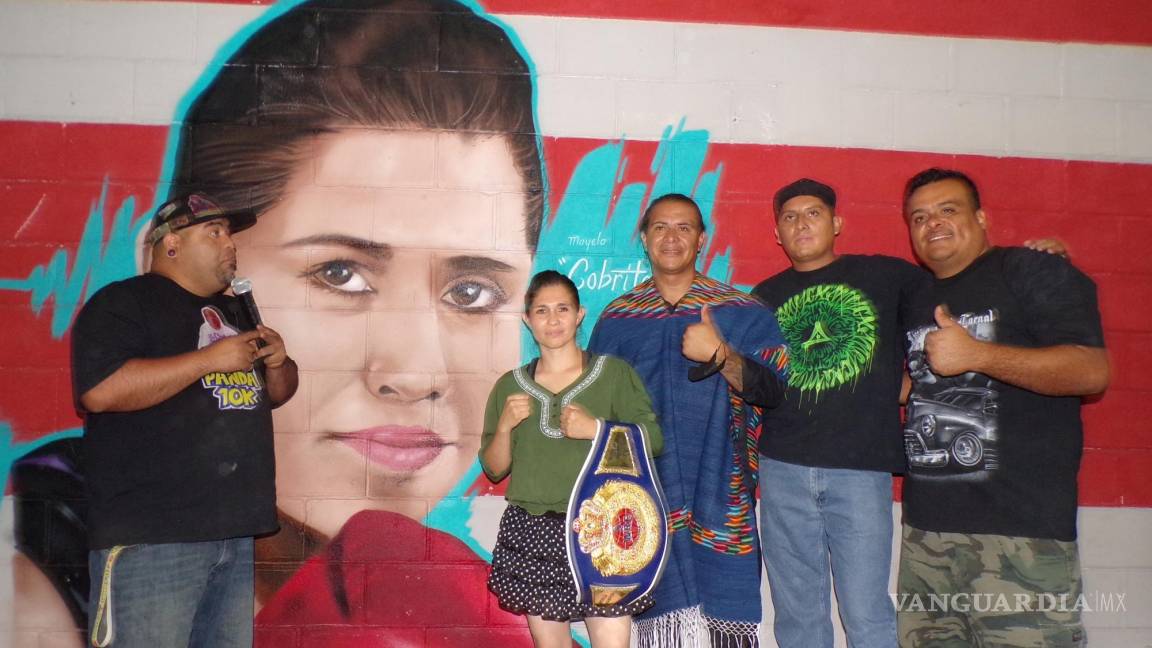 Inmortalizan a la boxeadora ‘La Cobrita’ Pérez con un mural en gimnasio de Saltillo