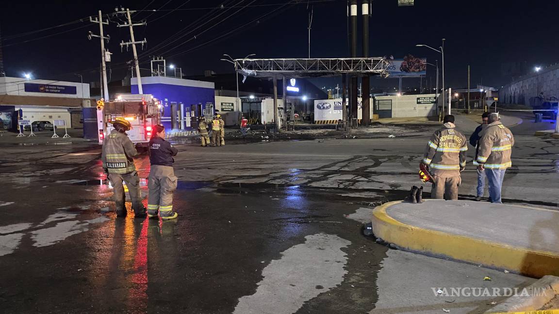 Se incendia gasera en Saltillo; tres resultan lesionados