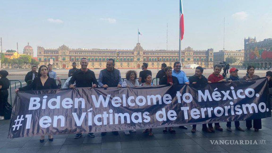 $!Colectivos de Madres Buscadoras de distintos estados del país han reprochado que López Obrador se niega a atenderlas en Palacio Nacional