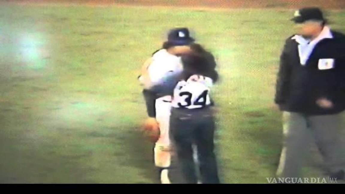 La vez que Fernando Valenzuela fue besado en pleno juego de los Dodgers de Los Ángeles