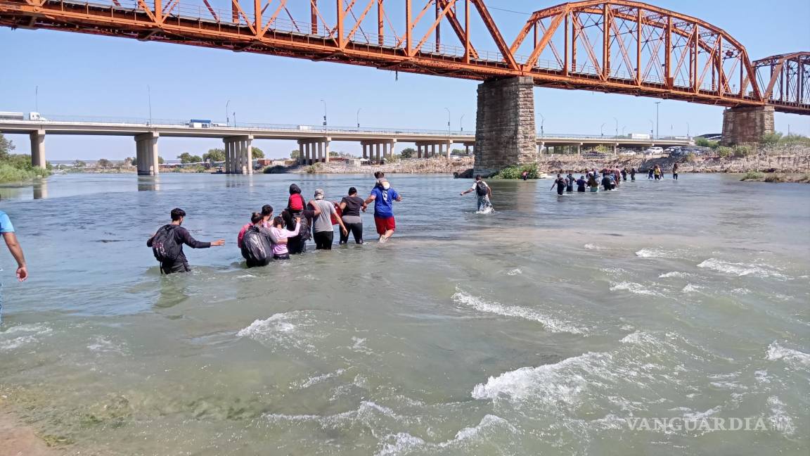 Estalla crisis migratoria en frontera de Coahuila con EU; advierten colapso económico