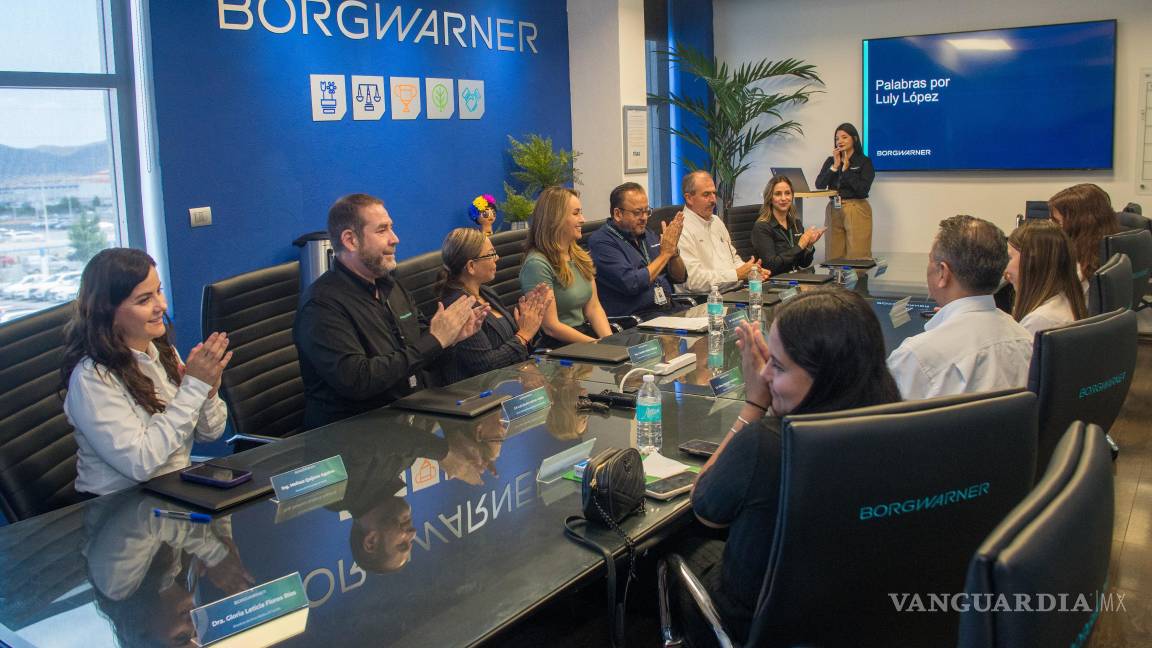 $!La empresa también donó mobiliario al DIF Saltillo como parte de su contribución al fortalecimiento institucional de la dependencia.