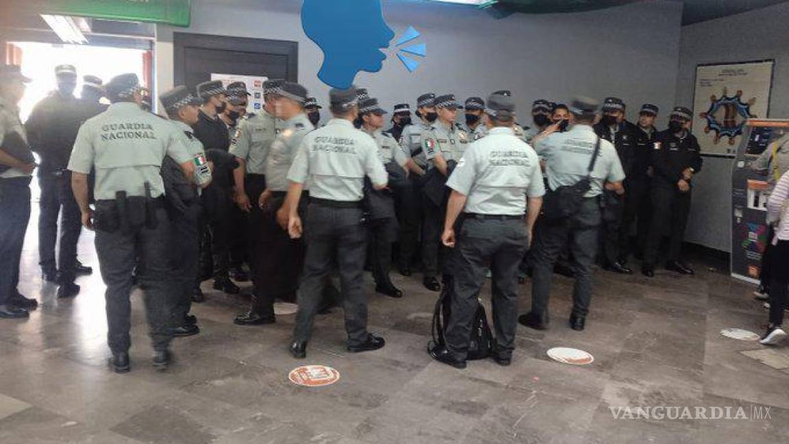 $!Guardia Nacional ya está en el Metro de la CDMX; no estarán armados, aclaran