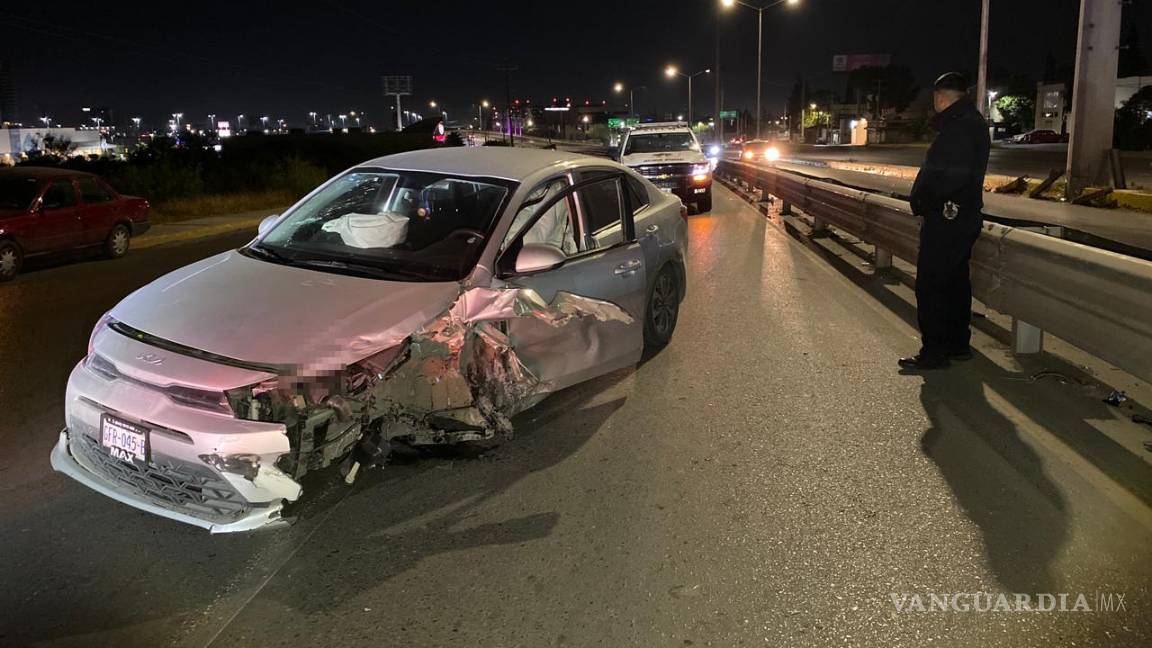 $!Elementos de Tránsito Municipal realizaron la detención del conductor, quien presentaba aliento alcohólico.
