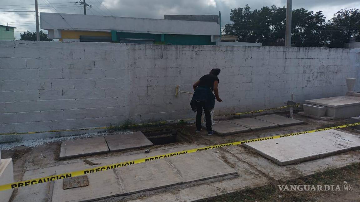 ‘Andaba pensando en él’: cae mujer a tumba en Panteón Guadalupe de Monclova