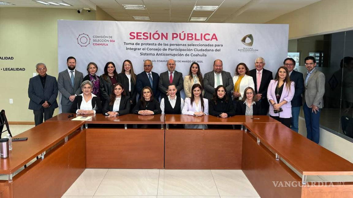 $!Este lunes, asumieron los nuevos consejeros del Sistema Anticorrupción.