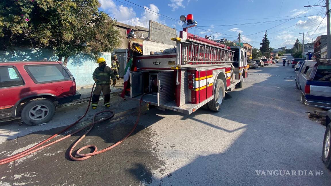 Cortocircuito origina un incendio en vivienda de Saltillo