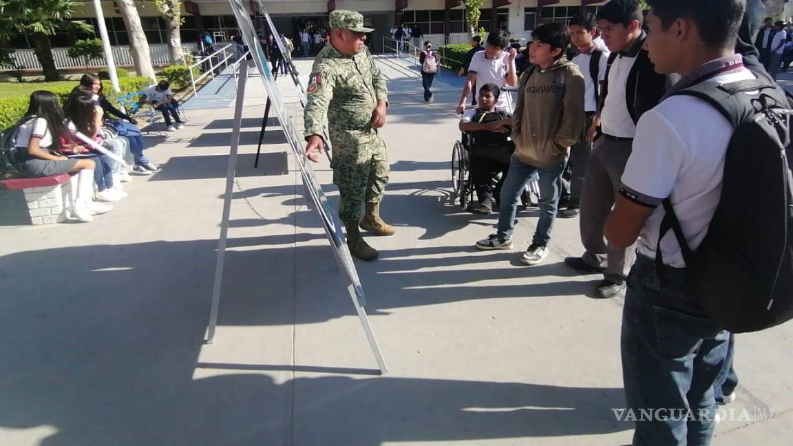 Muestra Ejército a alumnos de Acuña detalles sobre su labor para fortalecer la seguridad