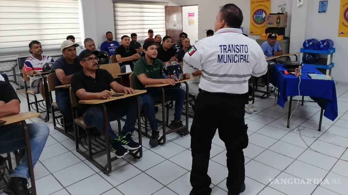 Responden motociclistas de Torreón favorablemente al curso de manejo defensivo y preventivo