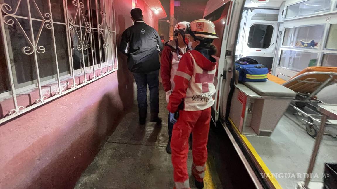 Automovilista no cede el paso y deja lesionado a motociclista, al oriente de Saltillo