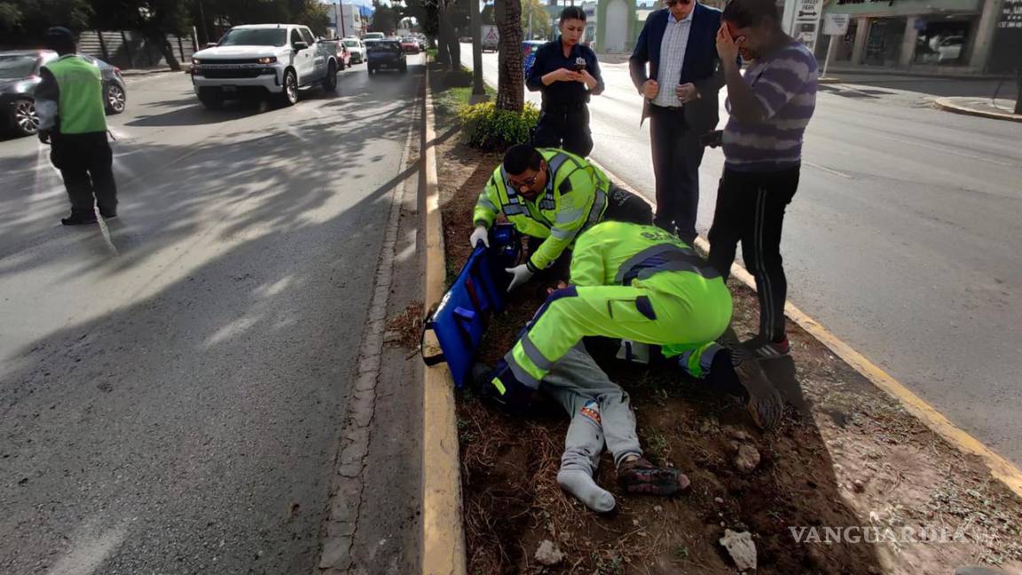 Saltillo: atropellan a menor de 7 años en bulevar V. Carranza