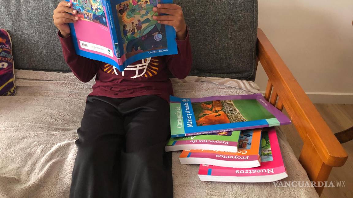 Regresan más de 7 millones de estudiantes al aula, sin libros de texto