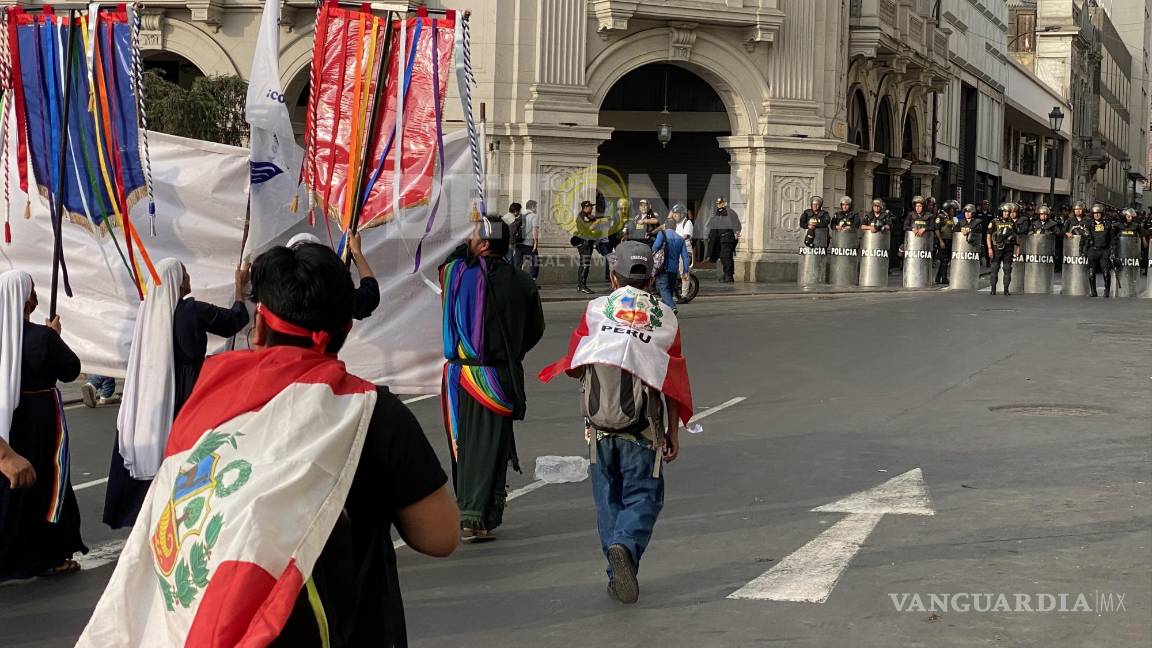 $!Manifestación en Perú.