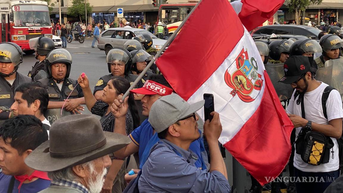 $!Manifestación en Perú.