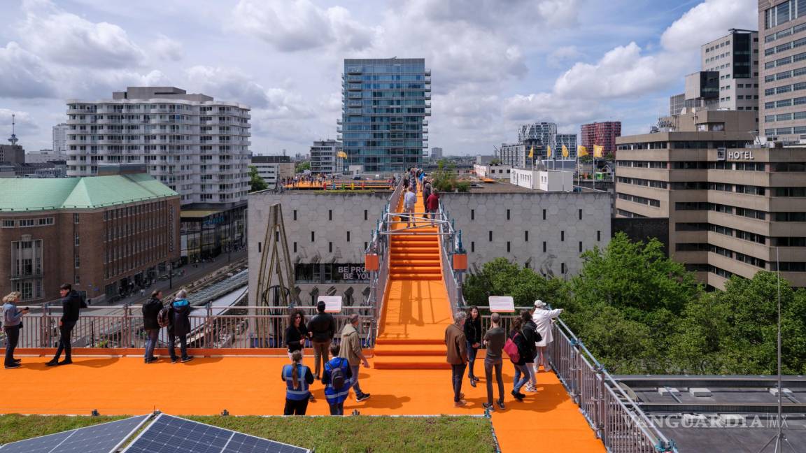 Paseo Rotterdam Rooftop Walk, una magnífica oportunidad para conocer a la histórica ciudad y su arquitectura