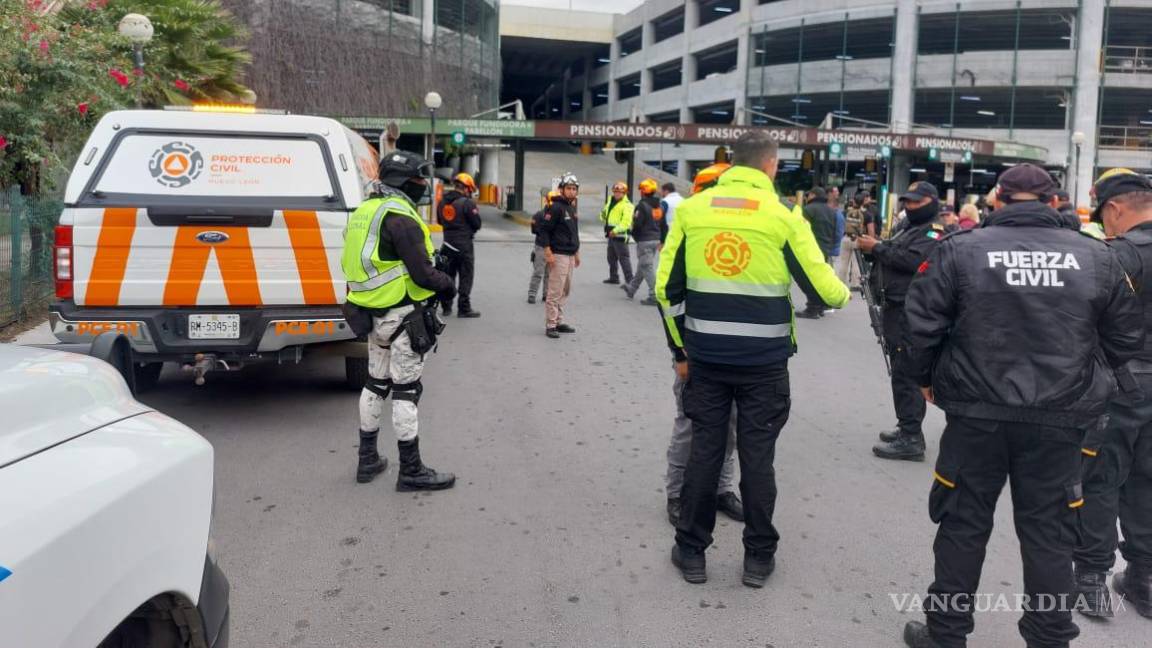 Moviliza amenaza de coche bomba en el Pabellón Ciudadano en NL