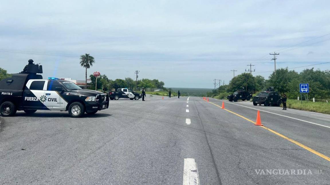 $!Fuerza Civil de NL instala filtros y operativos carreteros por temporada vacacional