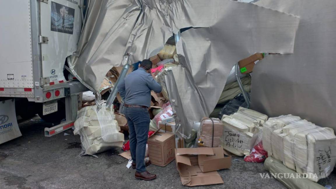 Doble accidente en la Carretera Saltillo-Matehuala bloquea la circulación