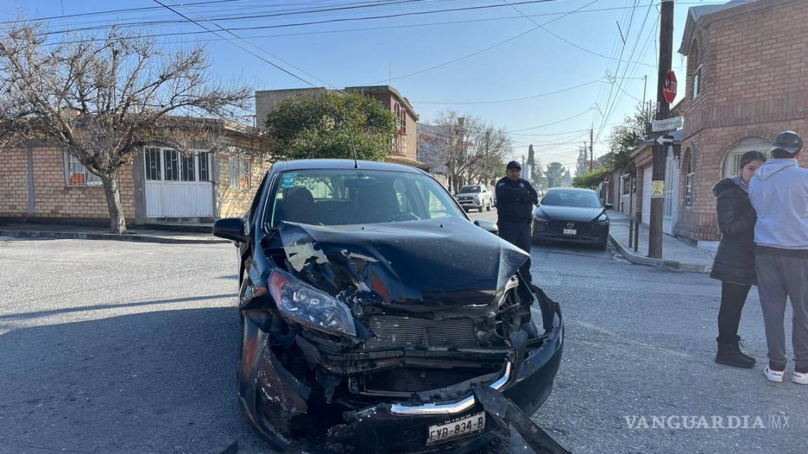 Accidente deja vehículo en pérdida total, en Saltillo