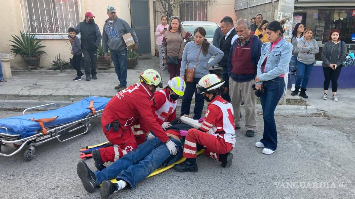 Joven embiste a motociclista y lo deja lesionado, en Saltillo