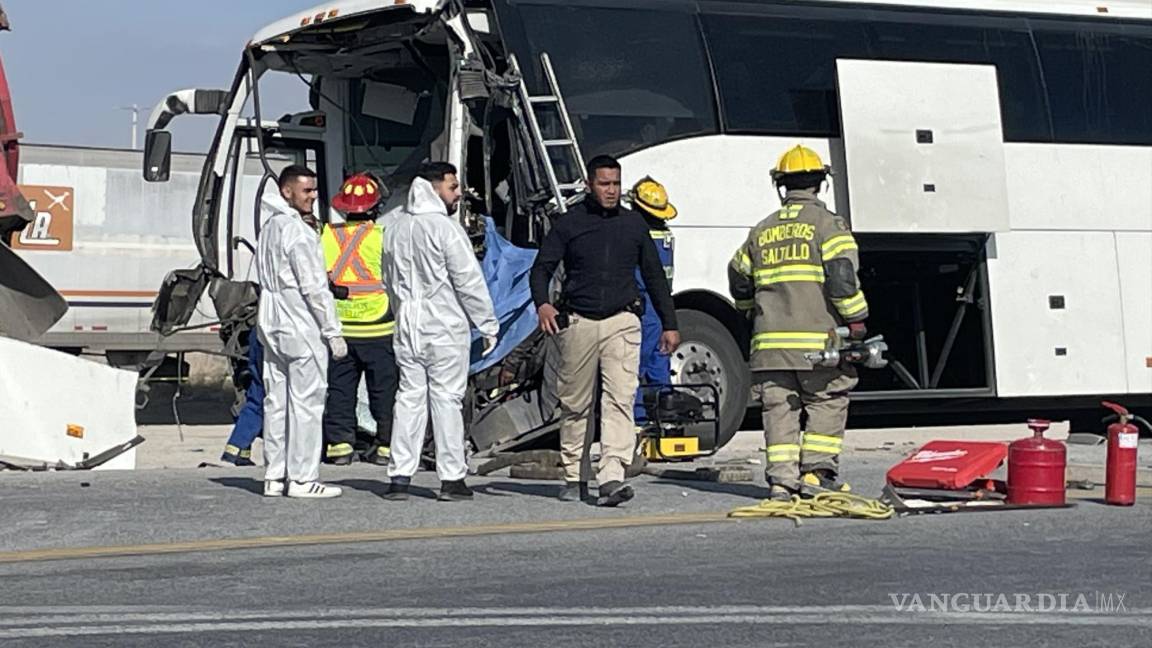 Identifican a conductor de autobús fallecido en accidente sobre carretera Saltillo-Zacatecas