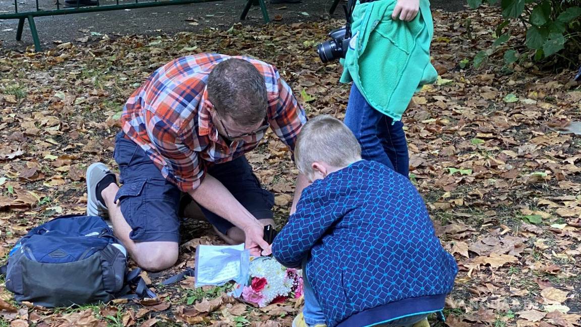Un Londres de luto con postales disímbolas... la vida sigue para los británicos