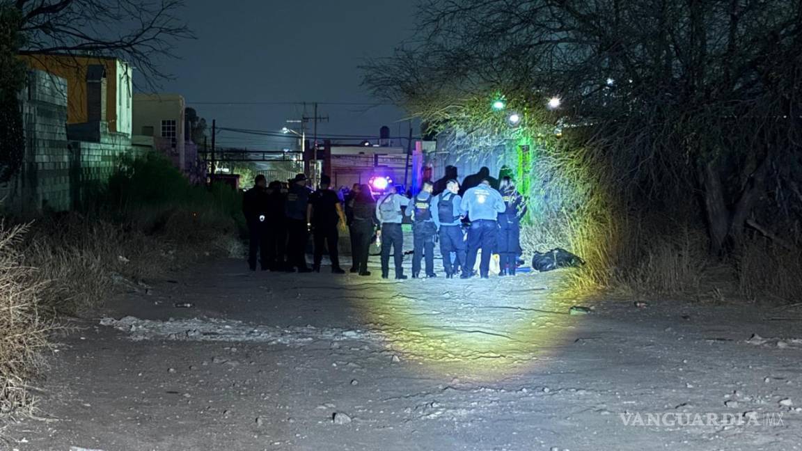 $!El cuerpo fue trasladado al Semefo para la necropsia de ley y continuar con las investigaciones.