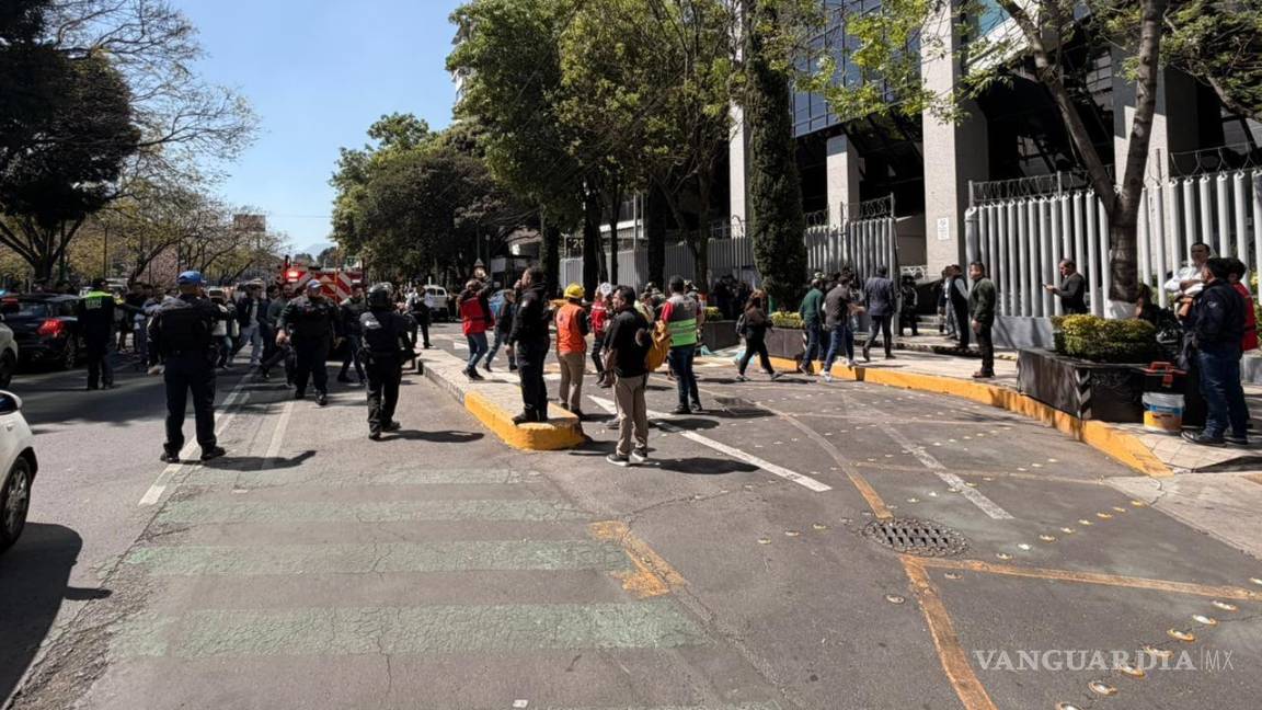 $!Desalojan edificio del Poder Judicial por amenaza de bomba vinculada al CJNG en CDMX